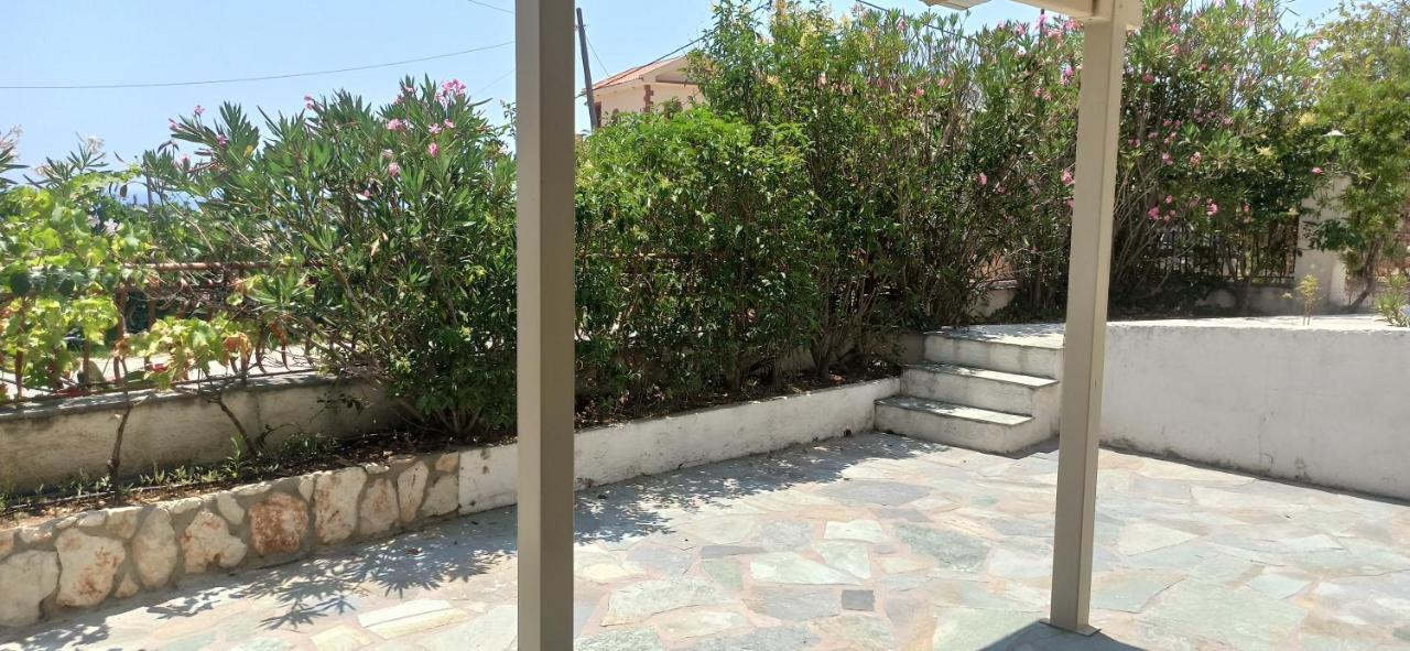 Afrato Marina-Anna Studios المظهر الخارجي الصورة